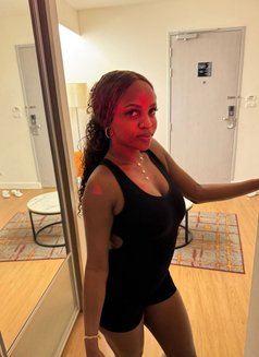 Stacy - escort in Bangkok Photo 1 of 7