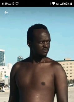 Stanley - Acompañante masculino in Sharjah Photo 9 of 10