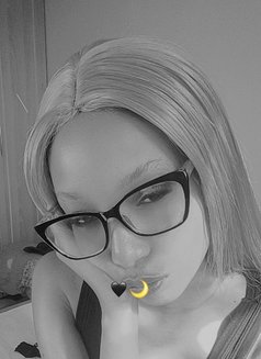 Star Barb - escort in Nairobi Photo 2 of 3