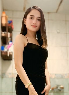 Star - escort in Doha Photo 3 of 10