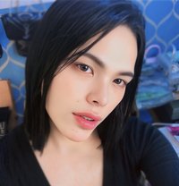 Star - Transsexual escort in Al Ain Photo 5 of 7