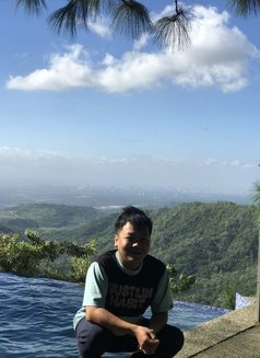 Star - Male escort in Manila Photo 4 of 4