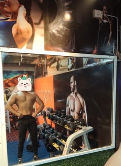 Star Siddu - Acompañantes masculino in New Delhi Photo 2 of 3