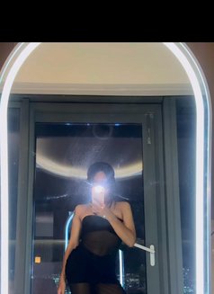 Stassie - Transsexual escort in Dubai Photo 16 of 17