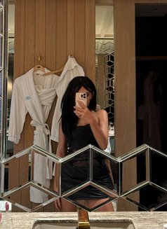 Stassie - Transsexual escort in Dubai Photo 17 of 17