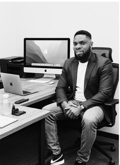 Stayjay - Male companion in Lagos, Nigeria Photo 2 of 2