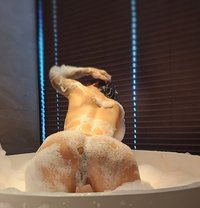 Stecy just got here - escort in Okinawa Island