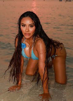 Stef A-Level Queen & OF model 🇨🇴 - puta in Dubai Photo 4 of 17