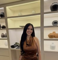 Stef - escort in Manila