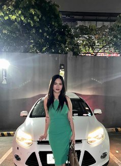 Stef - escort in Quezon Photo 9 of 9