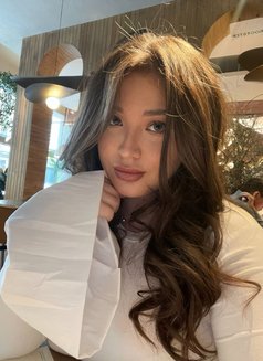 Stefa - escort in Bangkok Photo 6 of 8