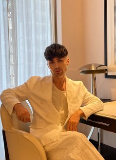 Stefan - Acompañantes masculino in Bangkok Photo 9 of 12