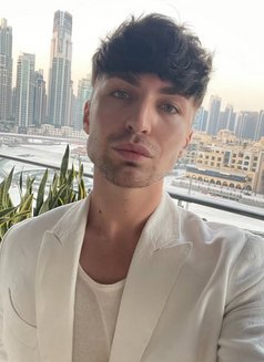 Stefan - Acompañantes masculino in Bangkok Photo 10 of 12