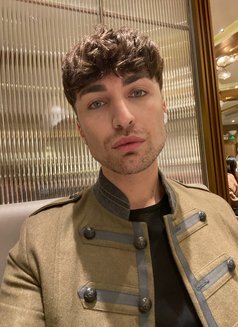 Stefan - Acompañantes masculino in Bangkok Photo 12 of 12