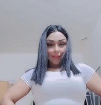 Stefane - puta in Beirut Photo 2 of 7