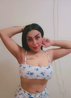 سيلين - escort in Beirut Photo 4 of 9