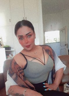 سيلين - escort in Beirut Photo 9 of 9