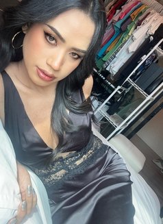 Stefani - Acompañantes transexual in Bangkok Photo 3 of 4