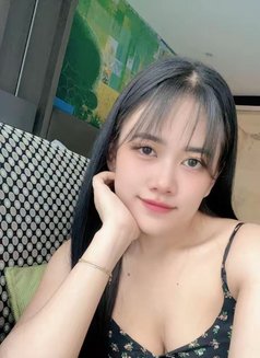 Stefani - escort in Jakarta Photo 2 of 5