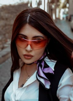 Stefania - escort in Hong Kong Photo 3 of 14