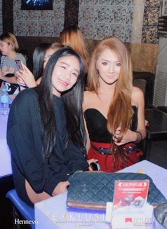 Stefania Star - Transsexual escort in Manila Photo 9 of 11