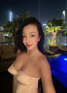 Stefanie Good Service - puta in Hanoi Photo 7 of 8