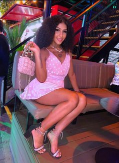 Stefany - Transsexual escort in Barcelona Photo 1 of 6