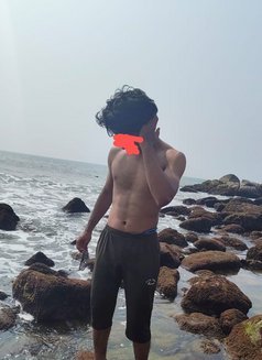 Stefen Male Escort - Male escort in Bangalore Photo 2 of 3