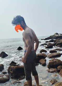 Stefen Male Escort - Male escort in Bangalore Photo 3 of 3