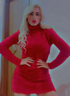 Steff - escort in Beirut Photo 4 of 4