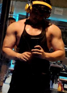 Steffan Anthon - Male escort in Hong Kong Photo 7 of 18