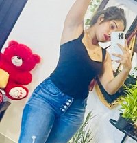 Steffany - escort in Colombo