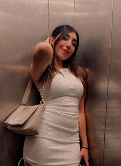 Steffie - escort in Pune Photo 12 of 12