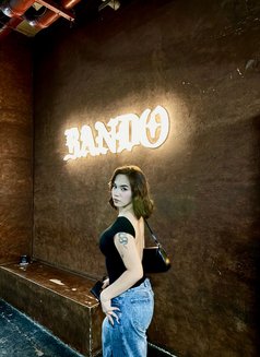 Steffy Henderson - Acompañantes transexual in Makati City Photo 7 of 8