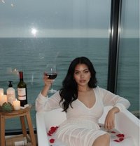 Aisiri ( your Dream Girl ) - puta in Kuala Lumpur