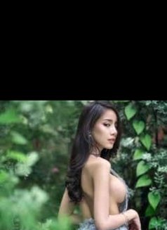 Stella Beauty and Glamour - escort in Makati City Photo 1 of 1