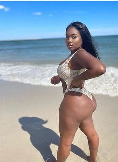 Stella Bella, Available Now 🟢 - escort in Gurgaon Photo 4 of 6