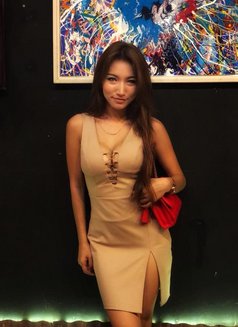 Stella Bombshell - escort in Bangkok Photo 9 of 11