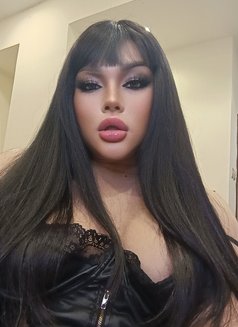 Stella #both#chubby#Good at sucking dick - Transsexual escort in Al Manama Photo 9 of 12