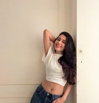 Stella - escort in Muscat