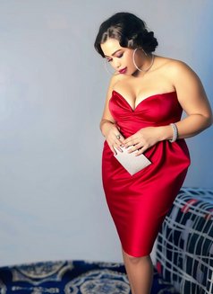 Stella - escort in Riyadh Photo 9 of 9