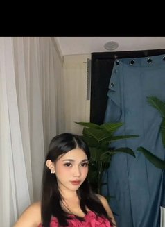 Stella Cruz - Transsexual escort in Manila Photo 4 of 5