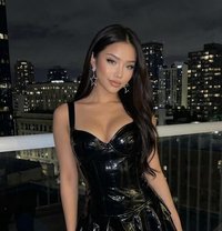 Stella - escort in Singapore