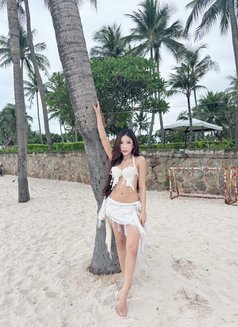 Stella exclusively for VIP only - escort in Taipei Photo 29 of 30