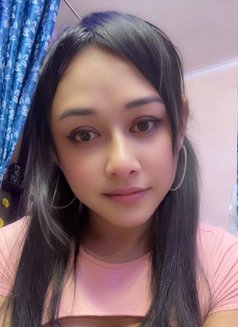 Stella - Transsexual escort in New Delhi Photo 9 of 9