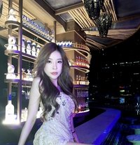 Stella LUXURY only VIP - puta in Bangkok Photo 9 of 29