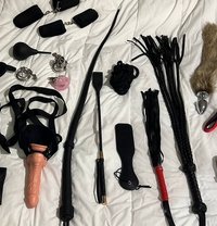 Ella - escort in Kuwait