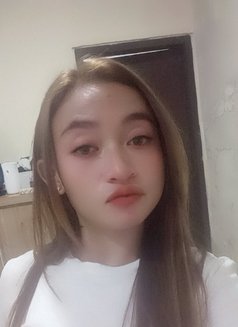 Stella Pricilla - puta in Surabaya Photo 19 of 24