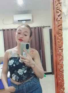 Stella Pricilla - puta in Surabaya Photo 15 of 24
