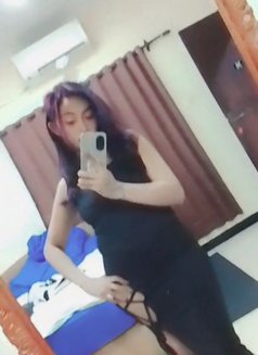 Stella Pricilla - puta in Surabaya Photo 17 of 24
